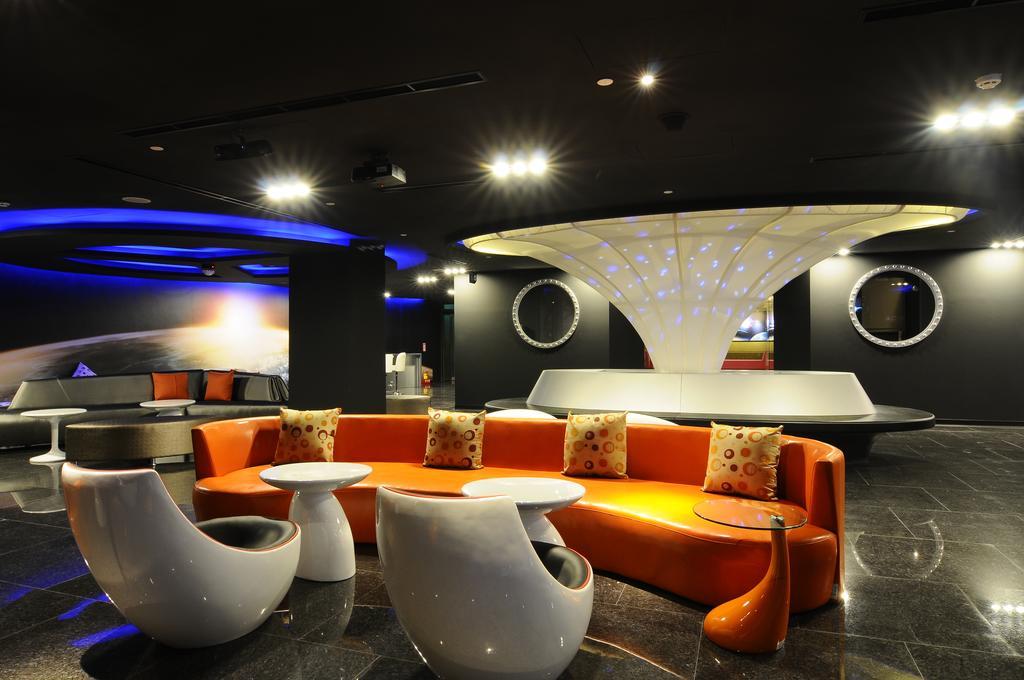 Space Inn Hengyang Branch ไทเป ภายนอก รูปภาพ