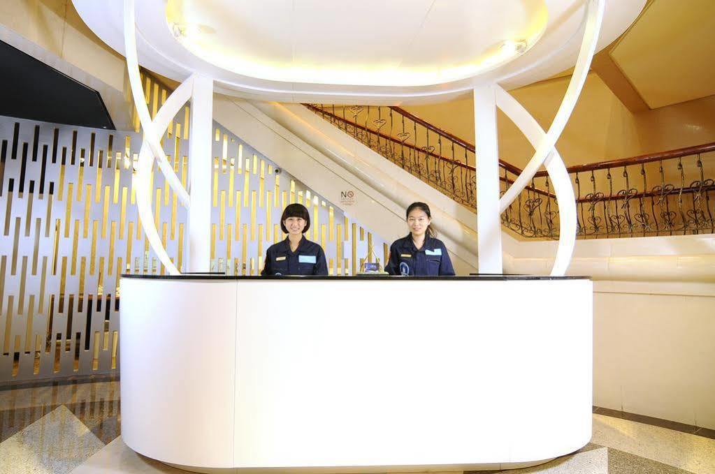 Space Inn Hengyang Branch ไทเป ภายนอก รูปภาพ